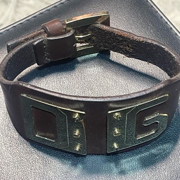 Dolce & Gabbana Brown Leather Wide adjustable buckle bracelet with COA - Picture 1 of 5
